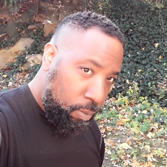 Meet your Posher, Sean - Picture 1 of 1